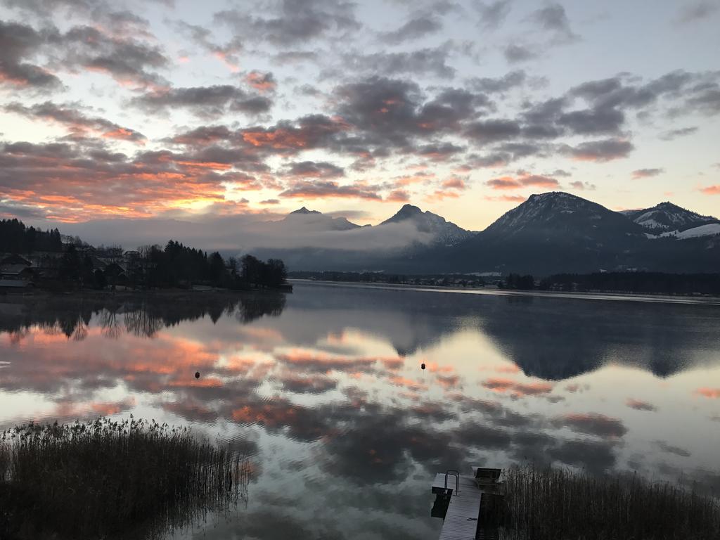 Отель Haus Seeromantik Sankt Wolfgang im Salzkammergut Экстерьер фото